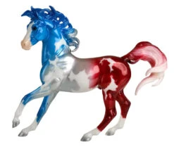 Breyer Anthem Decorator Pinto