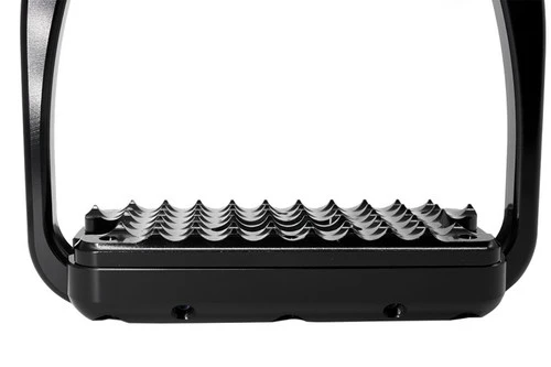 Tech Capri Dressage Stirrup - Image 4