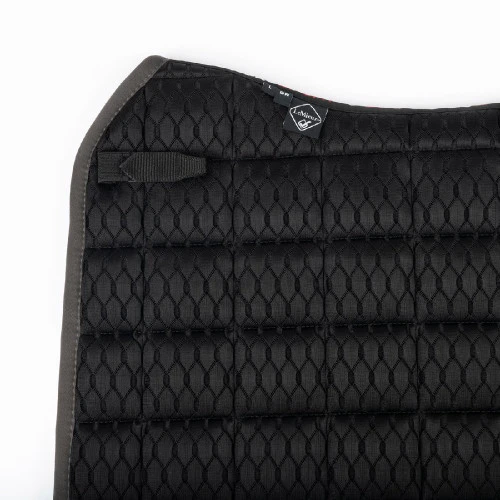 LeMieux Carbon Mesh Dressage Square Pad - Image 2